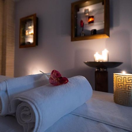 Hotel Belmont Sinaia Bagian luar foto