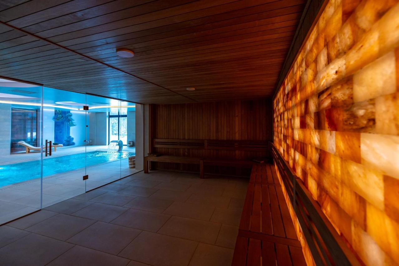 Hotel Belmont Sinaia Bagian luar foto