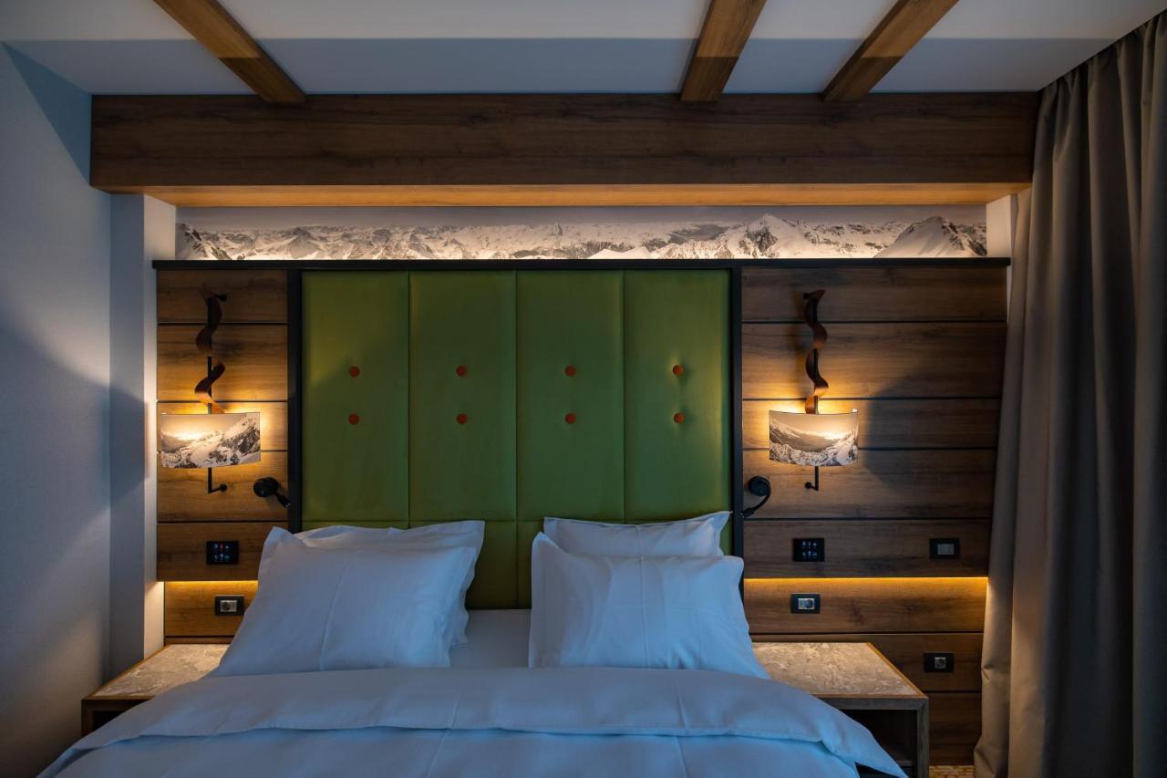 Hotel Belmont Sinaia Bagian luar foto